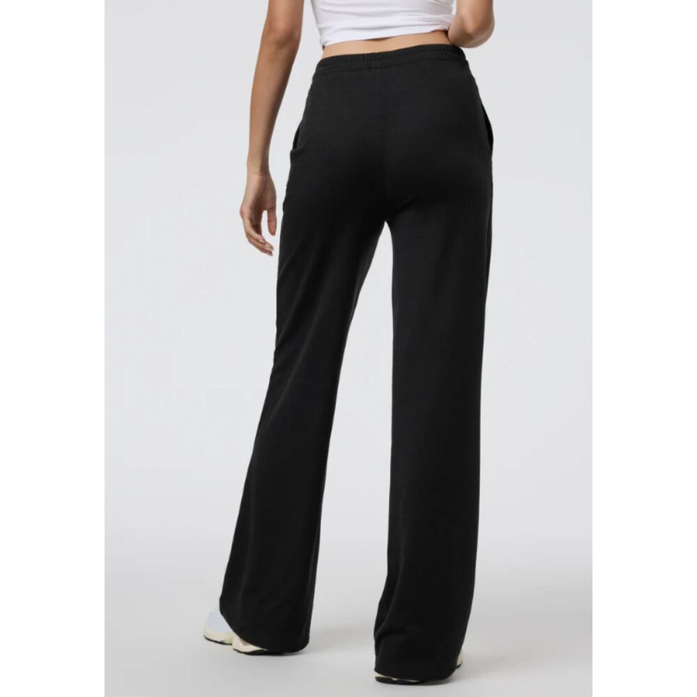 Vuori Halo Essential Wideleg Pant, Black Heather, Size S, VW4023 - Picture 3 of 10
